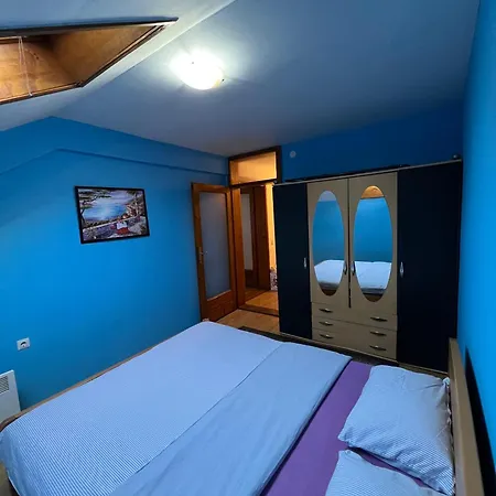 Apartament Paradiso 5 *