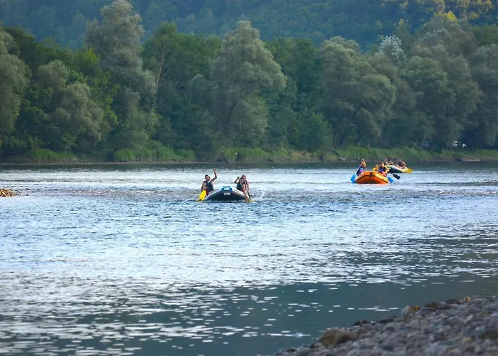 Apartment Paradiso 5 *