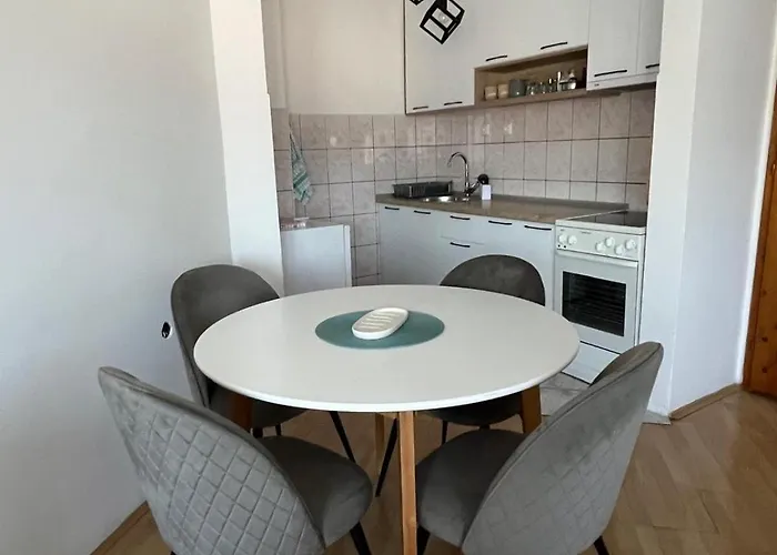 Apartment Paradiso 5